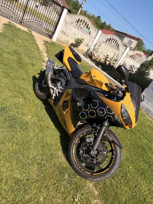 Yamaha R6 Kit Gold