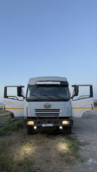 Продам Dongfeng тягач