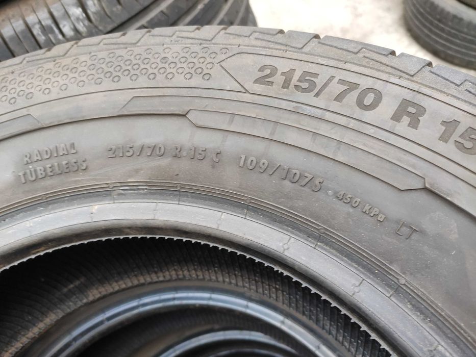 4бр Летни гуми за бус 215 70 15 С - Continental