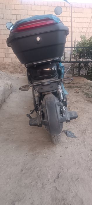 Drongo elektr skuter