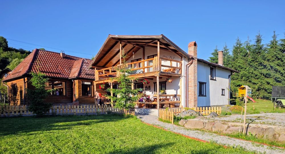 Cabana de închiriat cu ciubar și foișor în Lunca Bradului  jud.Mures