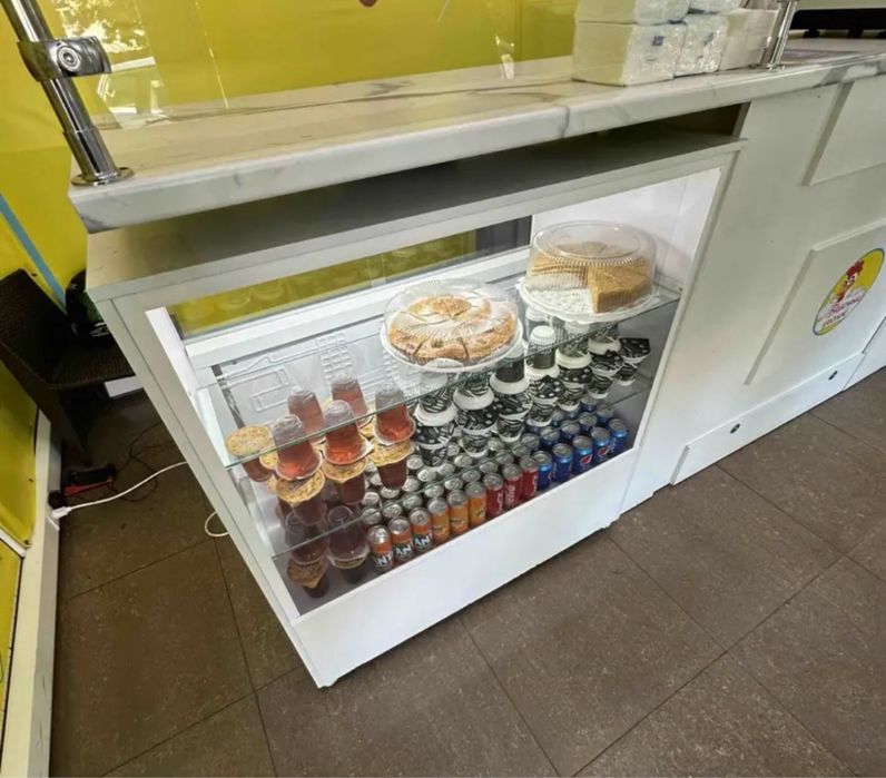 Кондитерские витрины