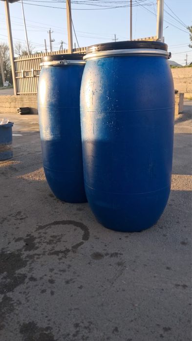 180л пластик бөшке