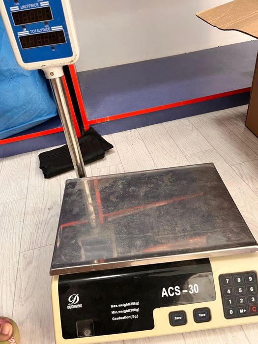 Весы электронные