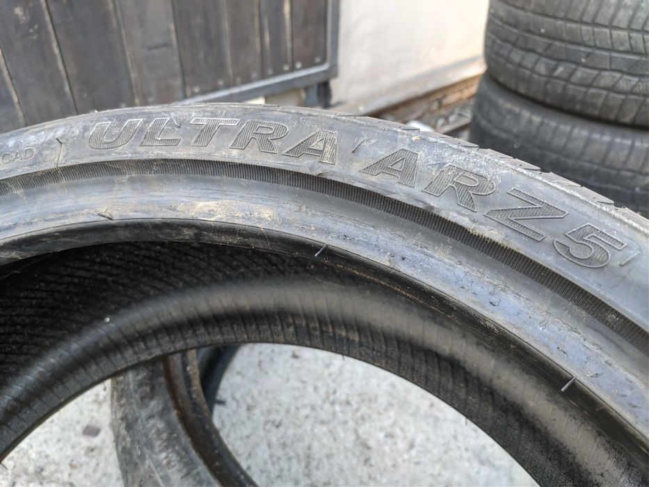 2бр Летни гуми 245 35 21 - Arrivo - DOT 2023