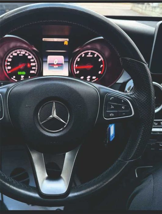 Mercedes - Benz C 180 - Топ състояние!