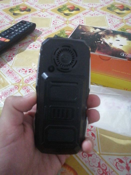 телефон Land Rover