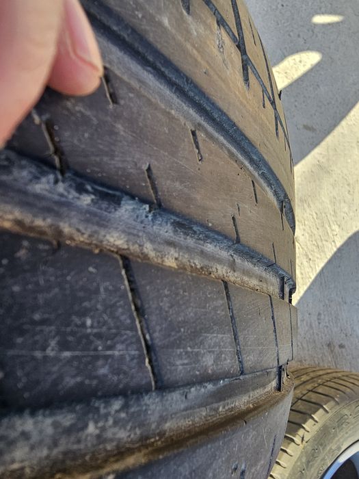 Jante aliaj R16 Nissan 5x114,3 cu cauciucuri de vara