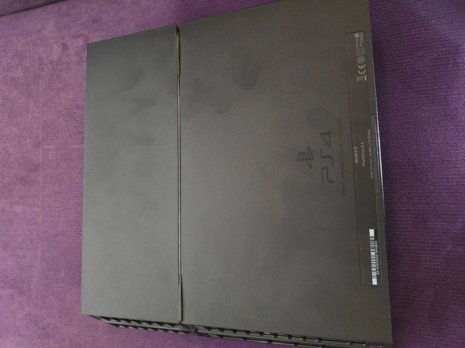 PlayStation 4 PS4 FAT 500GB + 2 Controllere DualShock 4 + 14 Jocuri
