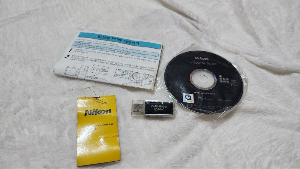 Nikon d40 ishlamagan yangi