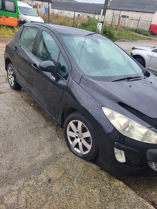Dezmembrez Peugeot 308, 2010, 1,6 benzina, 1.6 Diesel