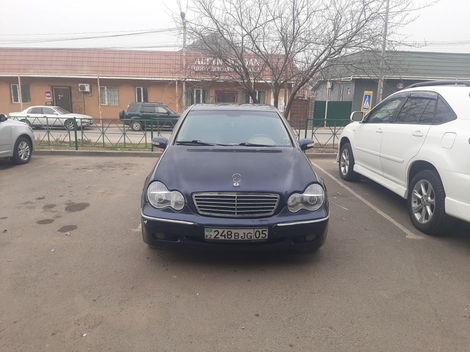 Мерседес С 240 ,
