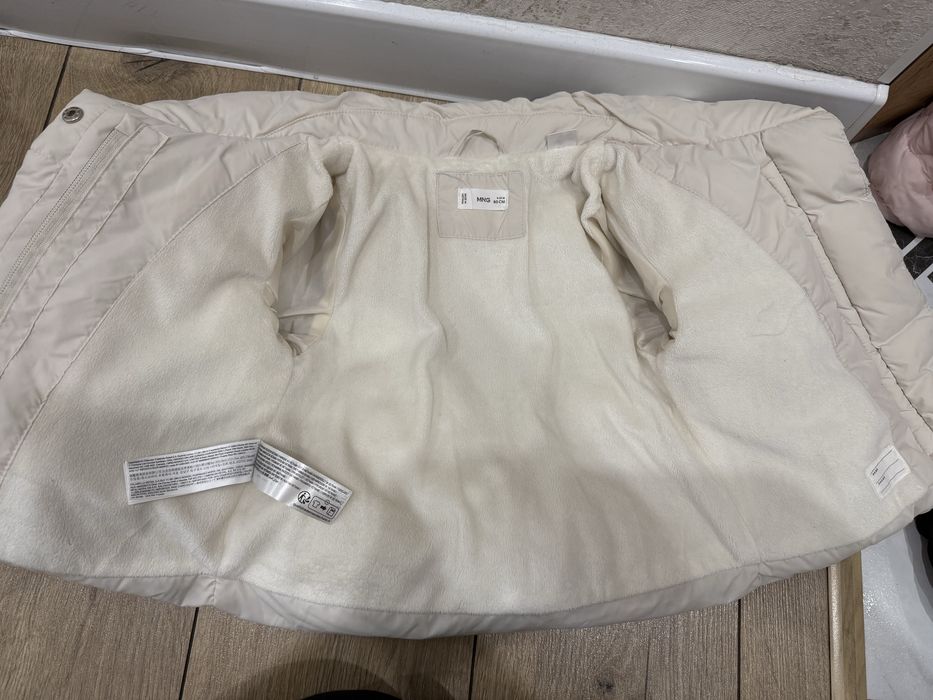 Куртка девочке на 80 см