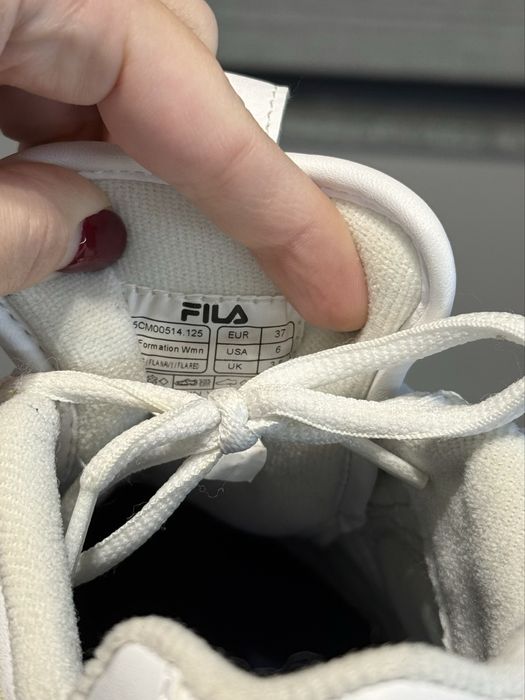 Бели кецове FILA