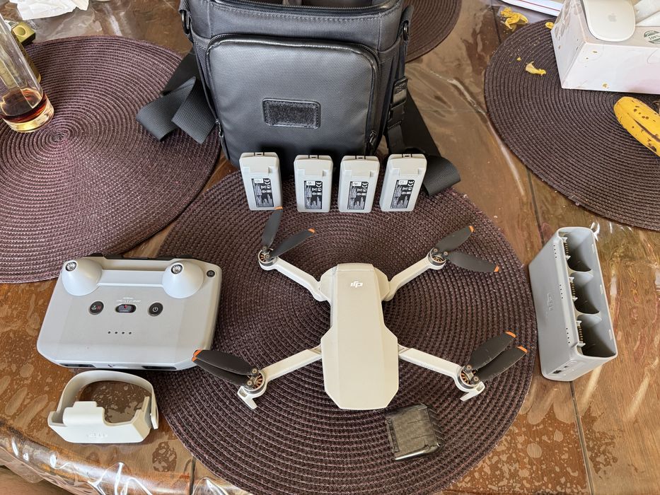 Dji Mini 2 - 4 baterii