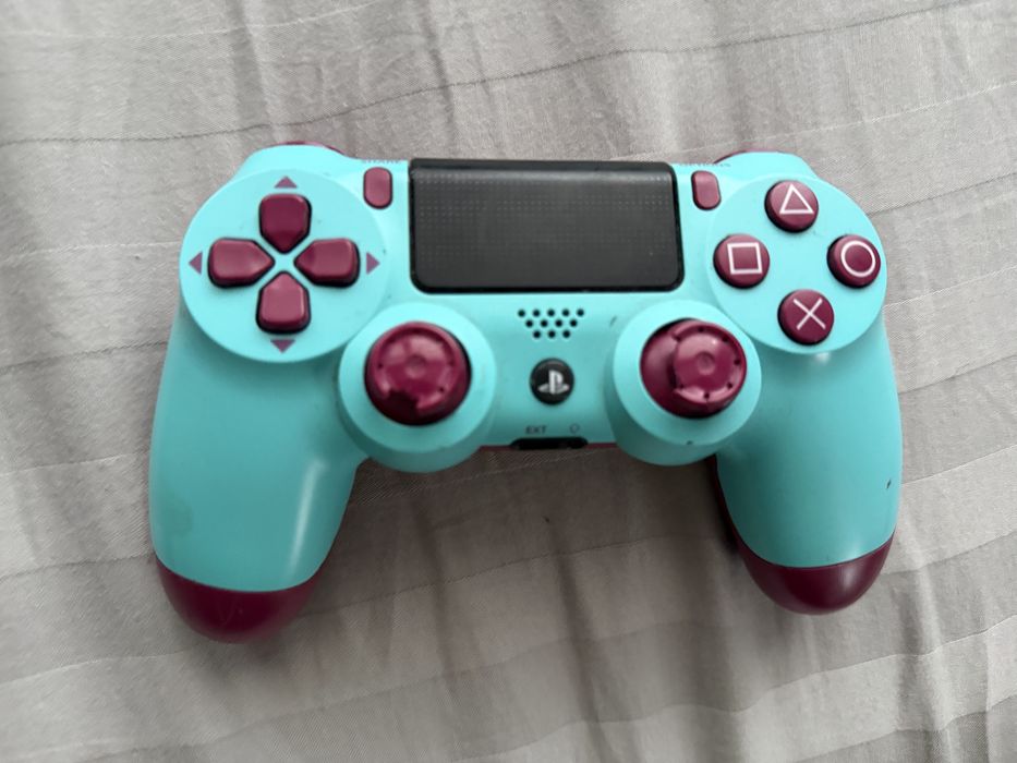 джойстици за ps4 оригинални