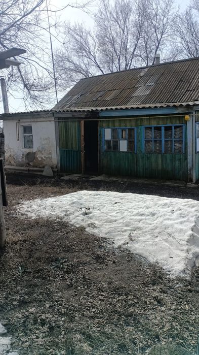 Продам дом в п. Маржанбулак