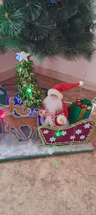 рождественская или новогодняя композиция