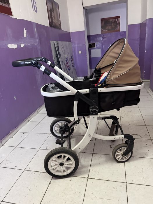 Каляска детская. . . .