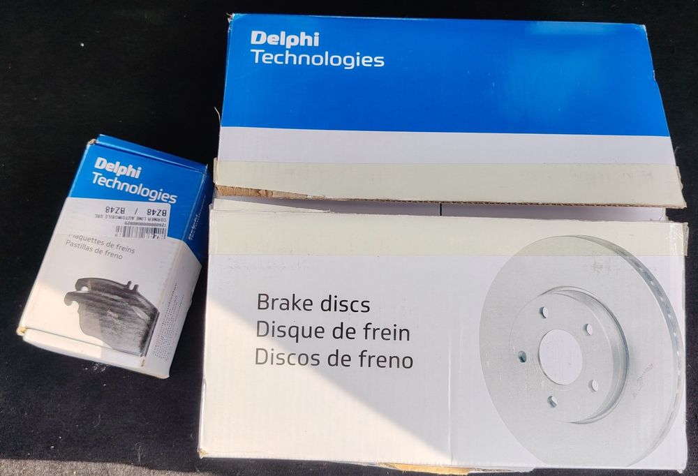 Discuri și placute