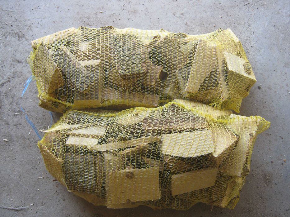 Продавам чамови изрезки