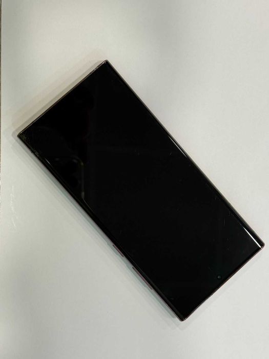 Samsung Galaxy S22 Ultra – 128GB / 8GB RAM – Burgundy