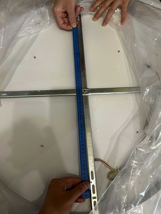 Продам LED люстру