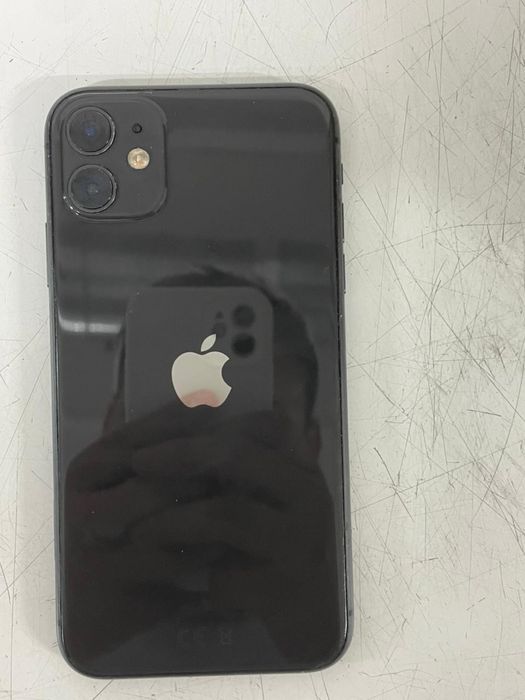 Айфон 11 128 гб.