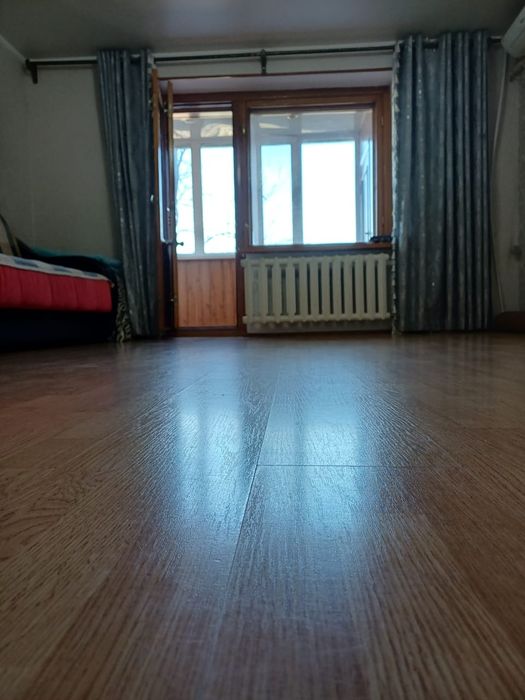 Продаётся 4-х комнатная квартира.