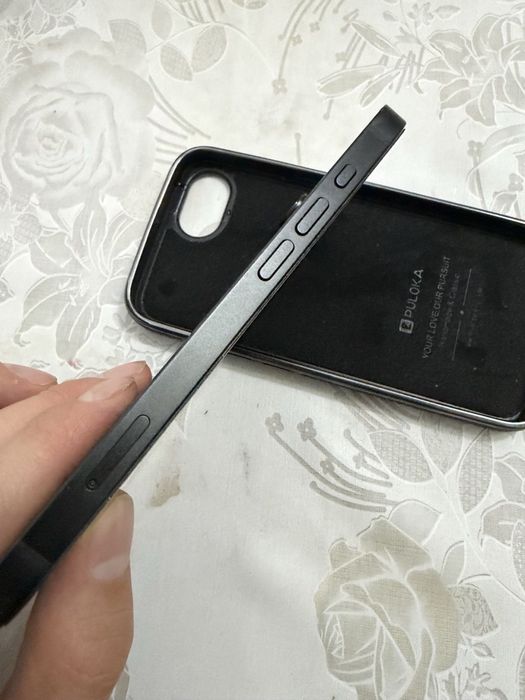 Iphone 16e черный
