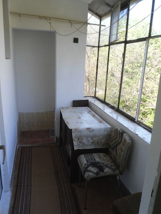 Дава се под наем Двустаен апартамент в Ямбол, Център - 55 кв.м за 204 € - Снимка #6