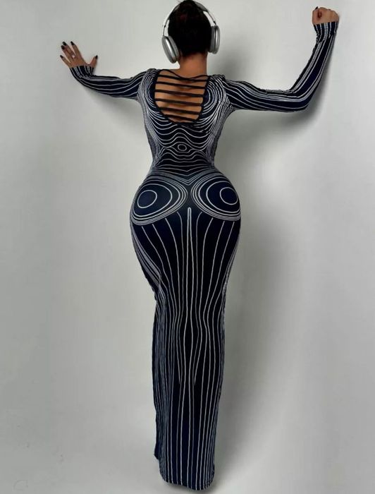 Продам эффектное платье