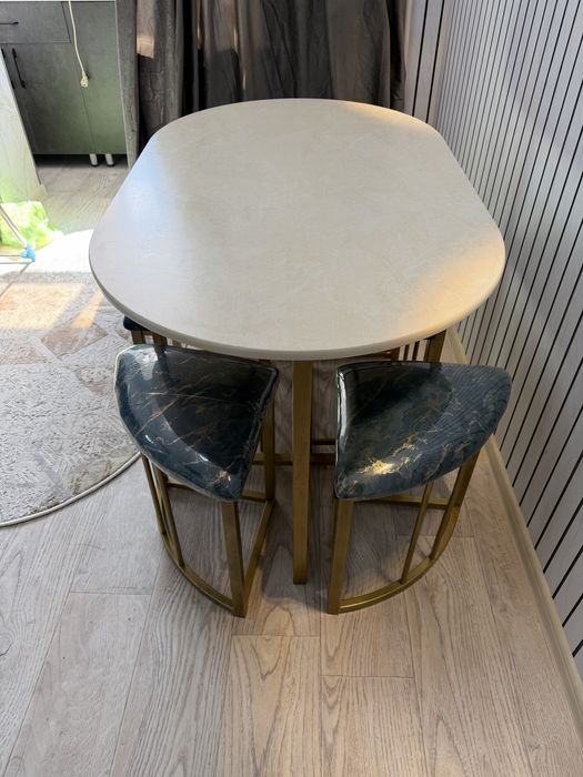 Стол трансформер 6 местный