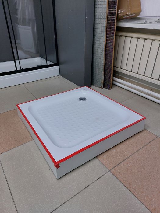 Продам новый поддон