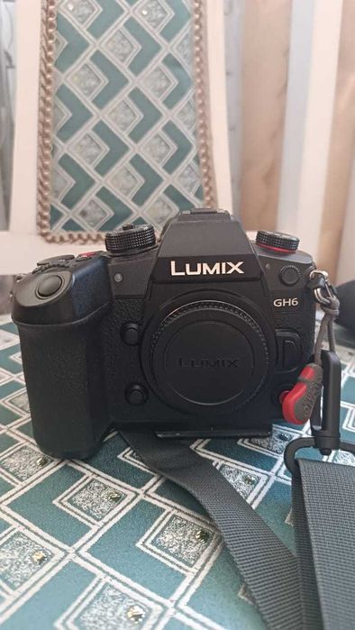Panasonic Lumix GH6 + комплект мобилографа.