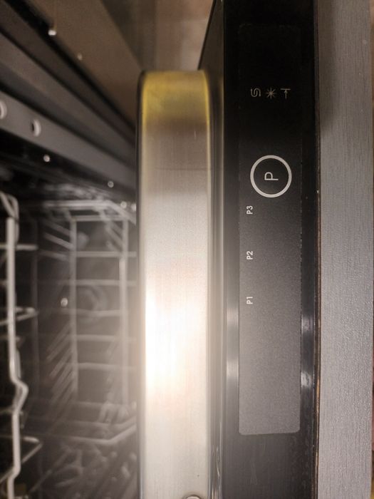 Съдомиялна машина Crown-за вграждане