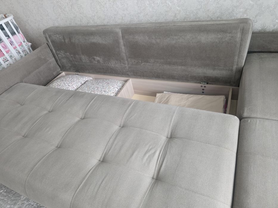 Диван в отличном состоянии