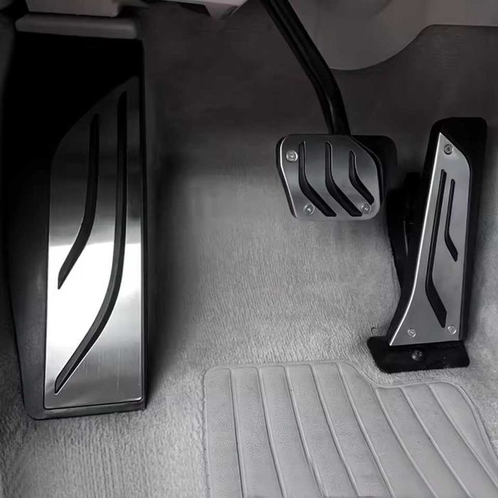 Set 2/3 Ornamente Pedale AT/MAN BMW F30 F32 34 F10 F11 F01 E84 F25 F01