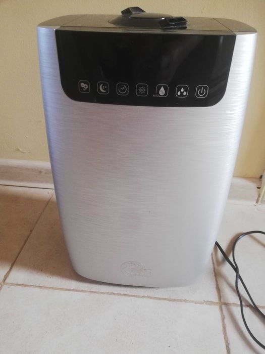 Освежител , йонизатор на въздух.