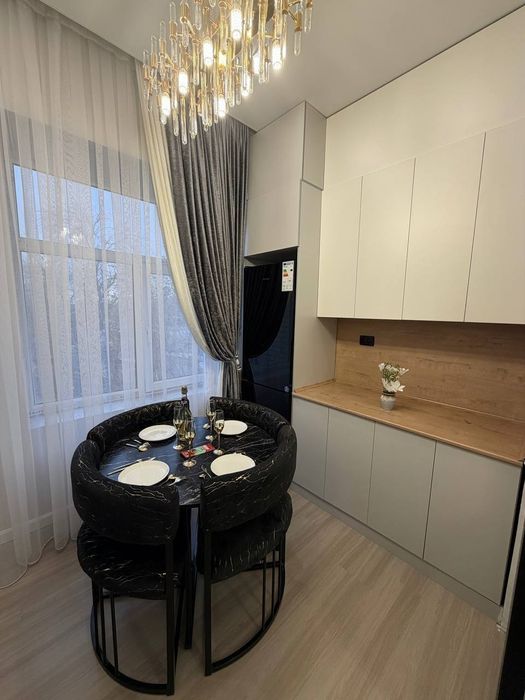 Квартира продается 3/6/10 на Poytaxt Residence