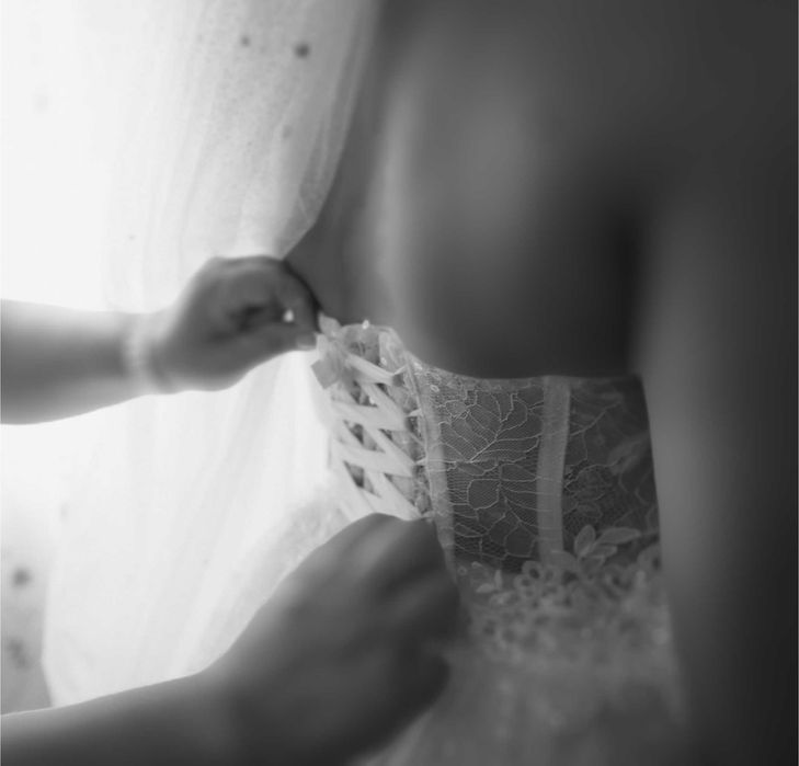 Rochie de mireasă prințesă S-M, corset, voal lung și scurt incluse