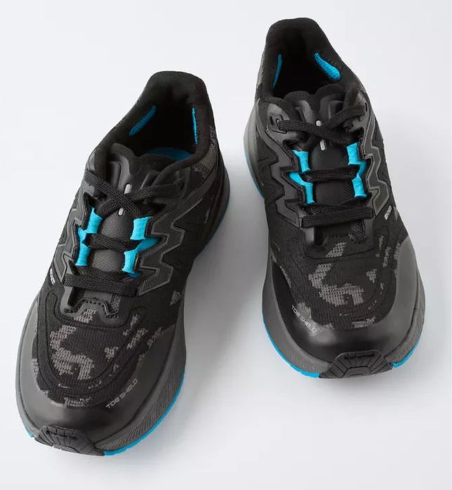 Легкие кроссовки Zara