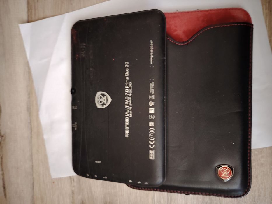 Планшет самсунг...