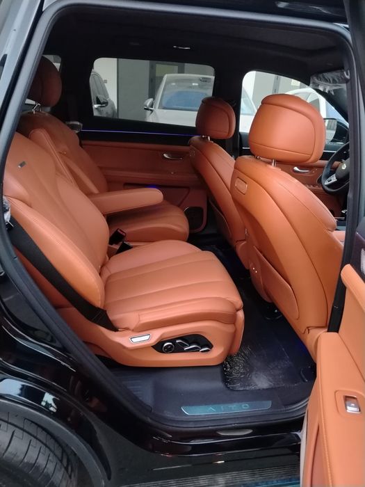 Aito m7 Hybrid. 2025. 09 Restayling full Arzon narlarda.