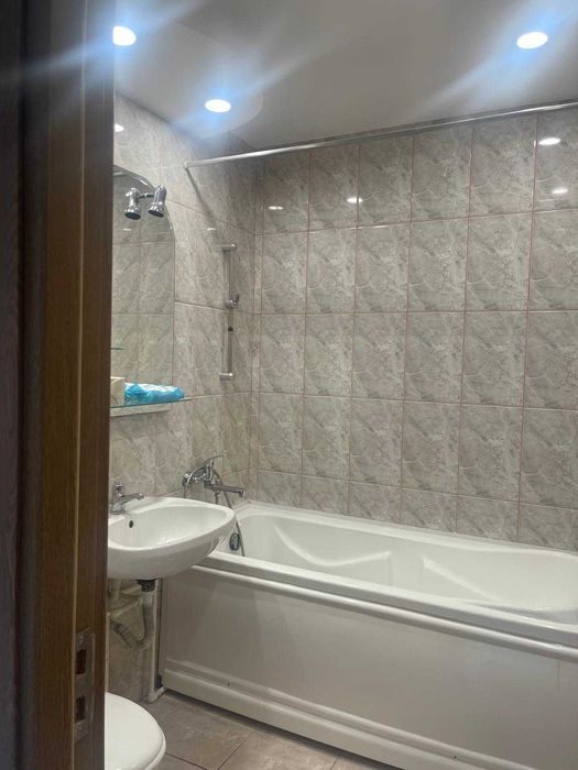 Apartament Semidecomandat