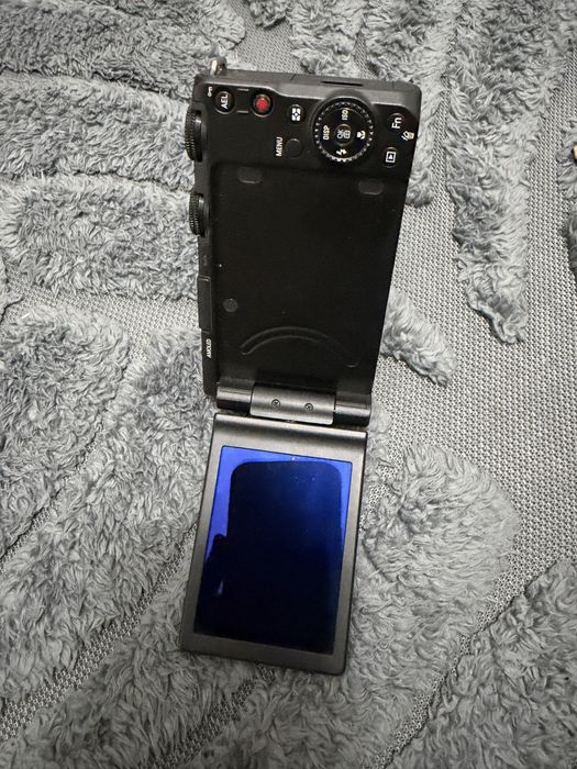 Продам камеру SAMSUNG