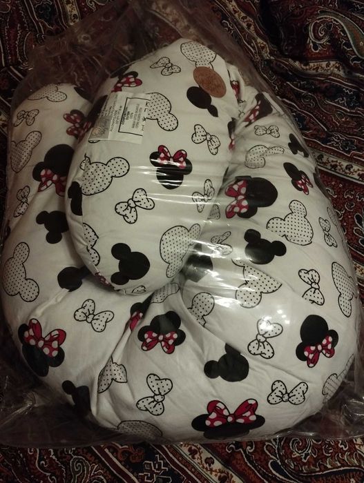 Нова възглавница за бременни и кърмачета.