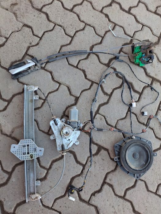 дверной механизм