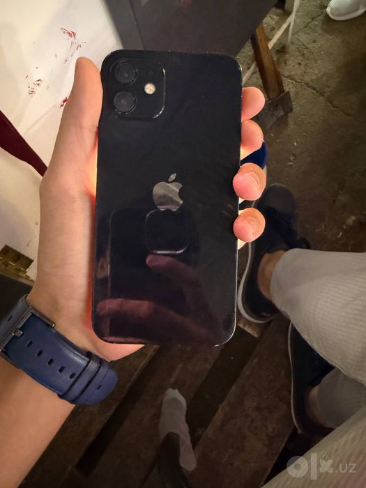 Sotiladi iphone 12 64gb