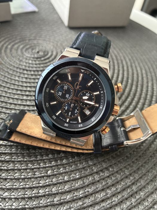 Часовник Guess Gc Collection Swiss